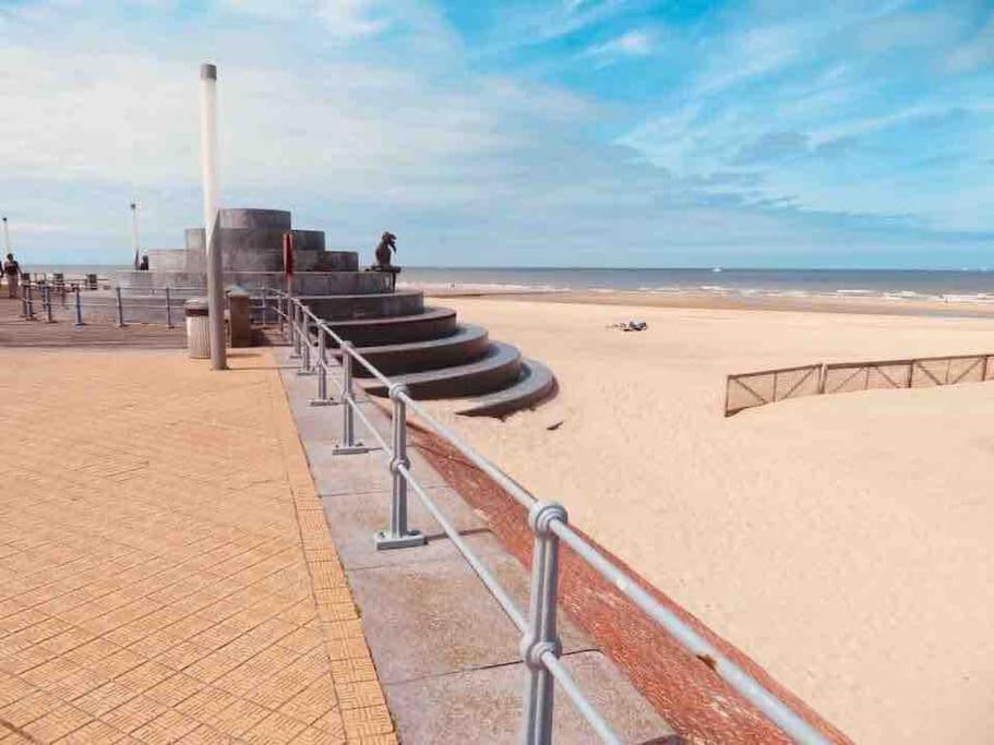 Casita Ostend City & Beach Экстерьер фото